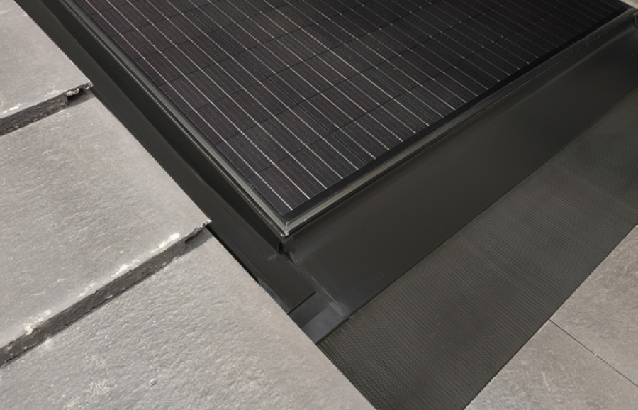 Viridian Solar Clearline fusion G1 (in-roof) PV16-335-G1 (335W)